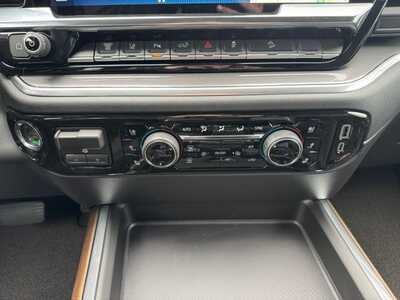 2026 Chevrolet 3500 Crew Cab, $87295.0. Photo 12