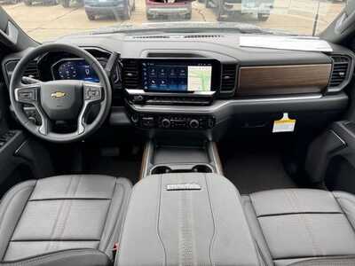 2026 Chevrolet 3500 Crew Cab, $87295.0. Photo 9
