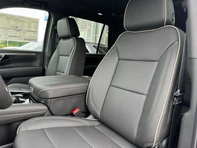 2026 Chevrolet Tahoe, $81830.0. Photo 6