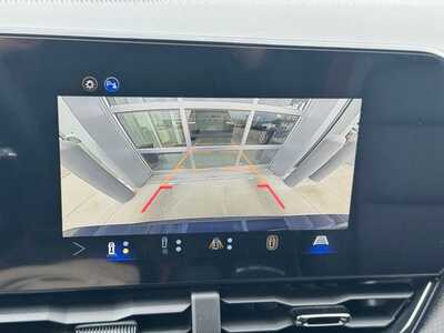 2026 Chevrolet Equinox, $37840.0. Photo 4