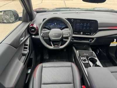 2026 Chevrolet Equinox, $37840.0. Photo 10