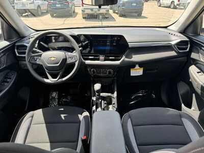 2026 Chevrolet TrailBlazer, $27040.0. Photo 9