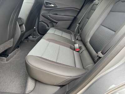 2026 Chevrolet Trax, $23499. Photo 8