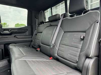 2024 GMC 1500 Crew Cab, $59999. Photo 8