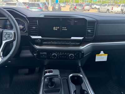2026 Chevrolet 1500 Crew Cab, $56670.0. Photo 2