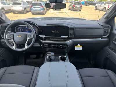 2026 Chevrolet 1500 Crew Cab, $56670.0. Photo 9