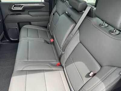 2026 Chevrolet 3500 Crew Cab, $74230. Photo 9