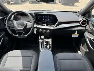 2026 Chevrolet Trax, $24450. Photo 9