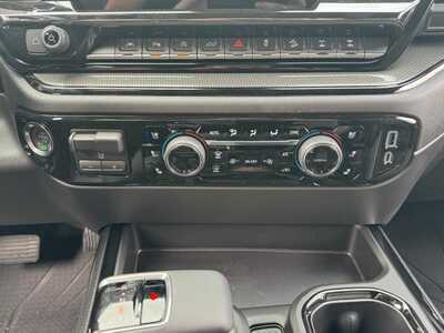 2026 Chevrolet 1500 Crew Cab, $71385.0. Photo 12