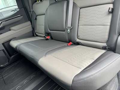 2026 Chevrolet 1500 Crew Cab, $71385.0. Photo 7