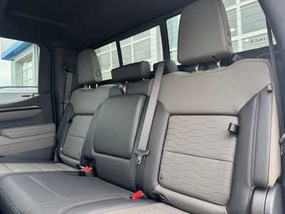 2026 Chevrolet 1500 Crew Cab, $71385.0. Photo 8