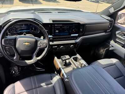 2025 Chevrolet 1500 Crew Cab, $56895. Photo 11