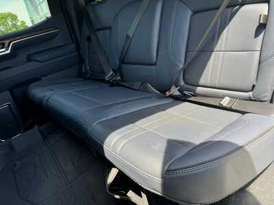 2025 Chevrolet 1500 Crew Cab, $56895. Photo 7