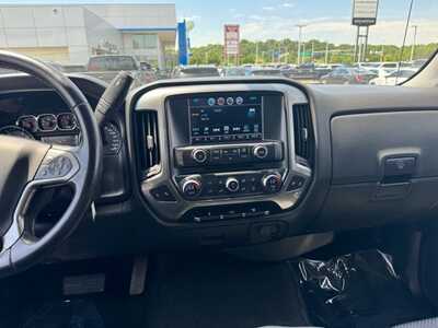 2016 Chevrolet 3500 Crew Cab, $37499. Photo 2