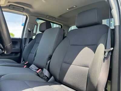 2016 Chevrolet 3500 Crew Cab, $37499. Photo 6