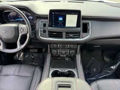2022 Chevrolet Suburban, $53245. Photo 2