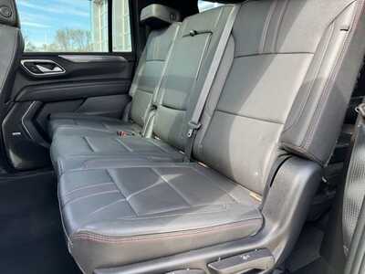 2022 Chevrolet Suburban, $53245. Photo 8