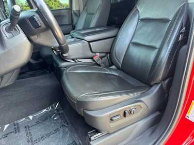 2020 Chevrolet 1500 Crew Cab, $27499. Photo 5