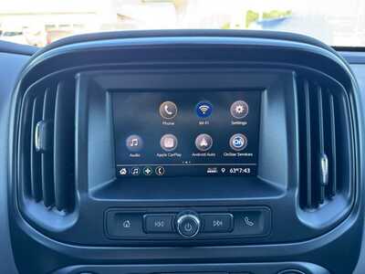 2021 Chevrolet Colorado Crew Cab, $24899. Photo 3