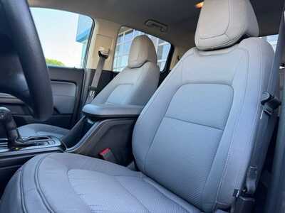 2021 Chevrolet Colorado Crew Cab, $24899. Photo 6