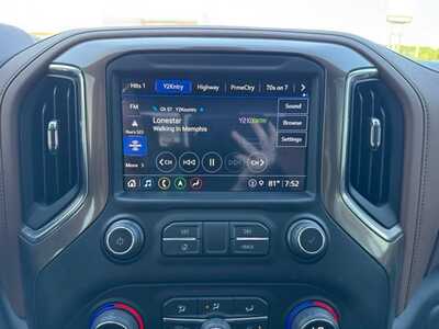 2022 Chevrolet 3500 Crew Cab, $62499. Photo 3