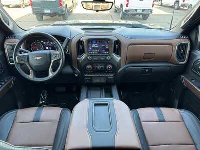 2022 Chevrolet 3500 Crew Cab, $62499. Photo 9