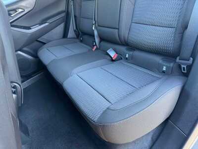 2026 Chevrolet Equinox, $31145.0. Photo 7