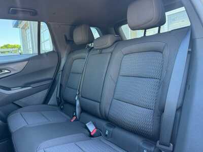 2026 Chevrolet Equinox, $31145.0. Photo 8