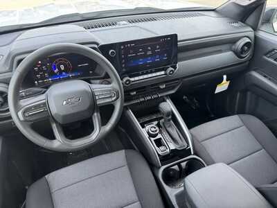 2026 Chevrolet Colorado Crew Cab, $41920.0. Photo 11