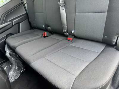 2026 Chevrolet Colorado Crew Cab, $41920.0. Photo 7
