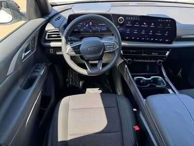 2026 Chevrolet Traverse, $46805. Photo 11