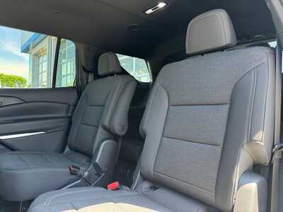 2026 Chevrolet Traverse, $46805. Photo 8