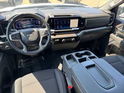 2023 Chevrolet 1500 Crew Cab, $43395. Photo 11