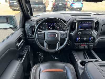 2020 GMC 1500 Crew Cab, $33599. Photo 10