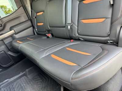 2020 GMC 1500 Crew Cab, $33599. Photo 7