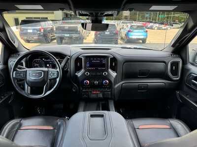 2020 GMC 1500 Crew Cab, $33599. Photo 9