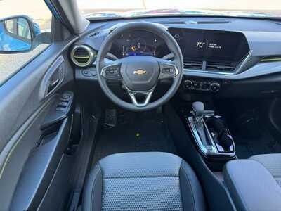 2026 Chevrolet Trax, $24335.0. Photo 10