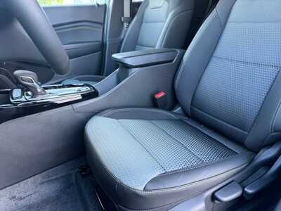 2026 Chevrolet Trax, $24335.0. Photo 5