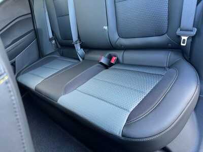 2026 Chevrolet Trax, $24335.0. Photo 7