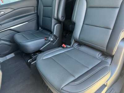 2026 Chevrolet Traverse, $47870.0. Photo 7