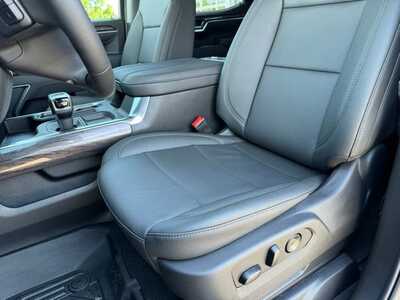 2026 Chevrolet 1500 Crew Cab, $58680.0. Photo 5