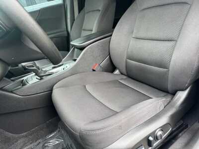 2024 Chevrolet Malibu, $18899. Photo 5