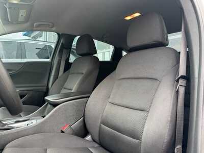 2024 Chevrolet Malibu, $18899. Photo 6