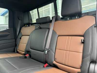 2024 Chevrolet 1500 Crew Cab, $51195. Photo 8