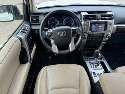 2018 Toyota 4Runner, $33890. Photo 10