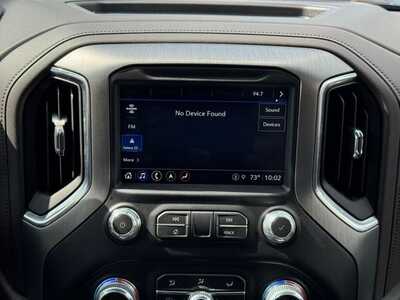 2022 GMC 2500 Crew Cab, $58395. Photo 3