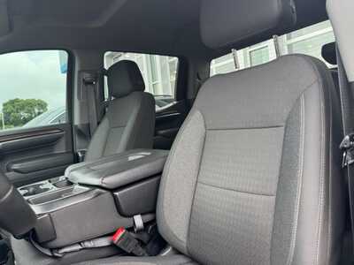 2024 Chevrolet 1500 Crew Cab, $40895. Photo 6