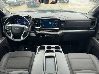 2024 Chevrolet 1500 Crew Cab, $40895. Photo 9