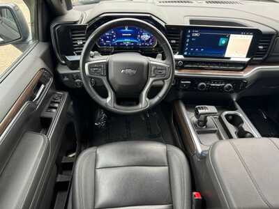 2024 Chevrolet 1500 Crew Cab, $45999. Photo 10