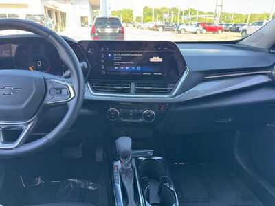 2024 Chevrolet Trax, $22499. Photo 2